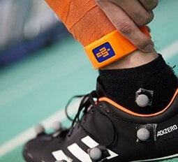 Minimising the injury risk to football players after a break in play